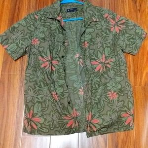 100  fine soft cotton men shirt size m New